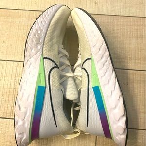 Nike Infinity React Running Shoes